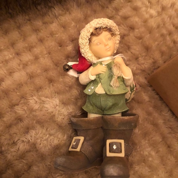 NWT Elf in Santa Boots Figurine - Picture 4 of 9